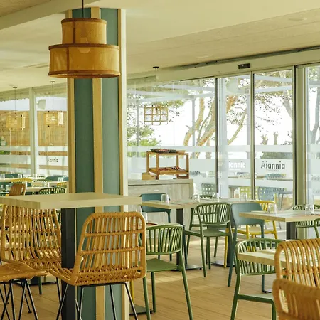 Alannia Costa Dorada